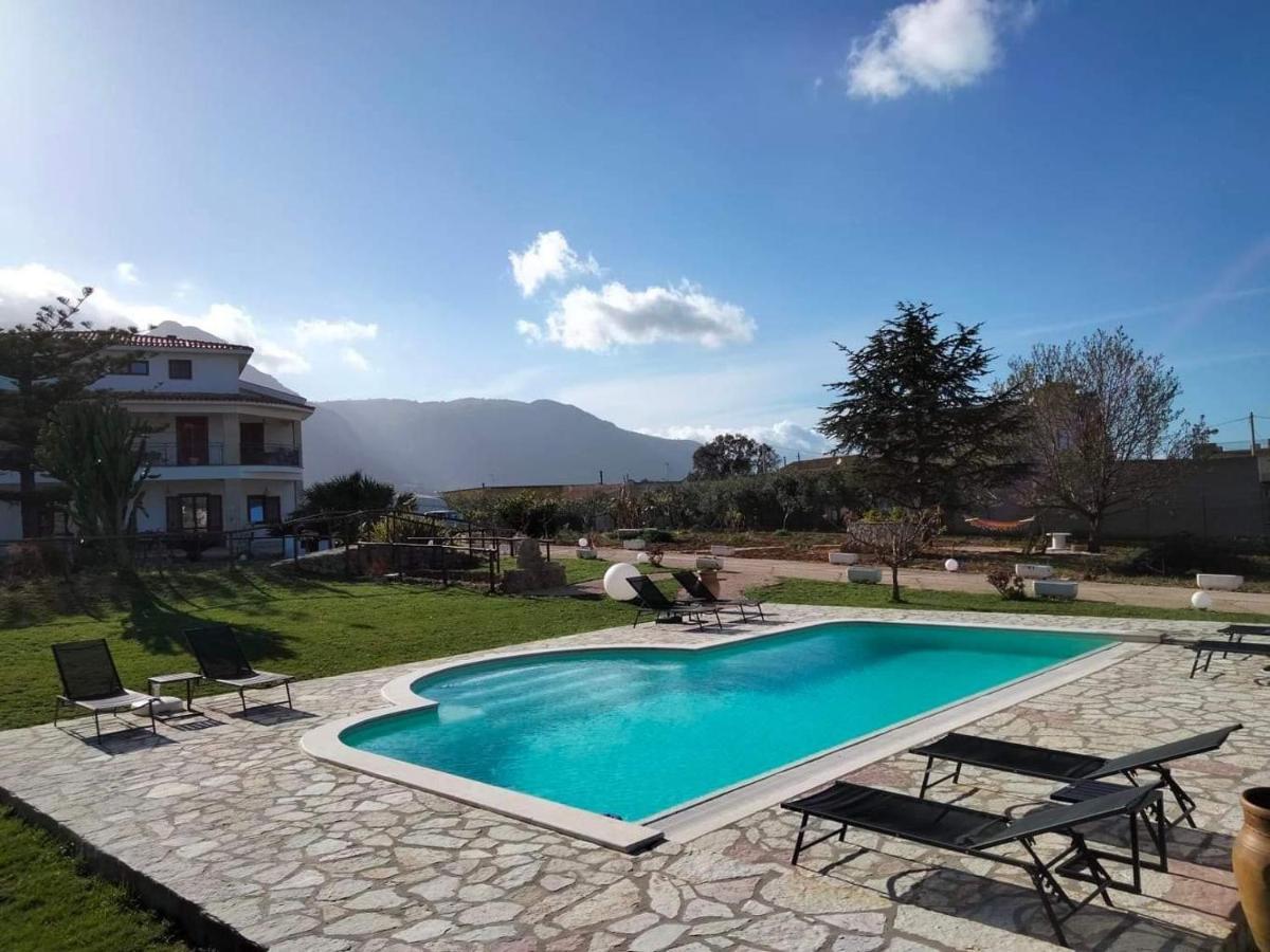 Villa Michelangelo Castellammare del Golfo Exterior foto